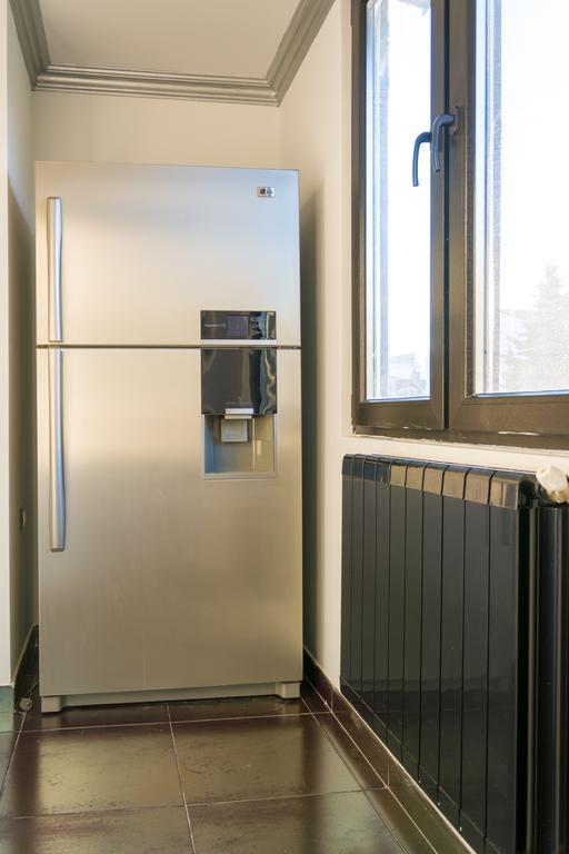 Silver Apartment Burgas Bagian luar foto