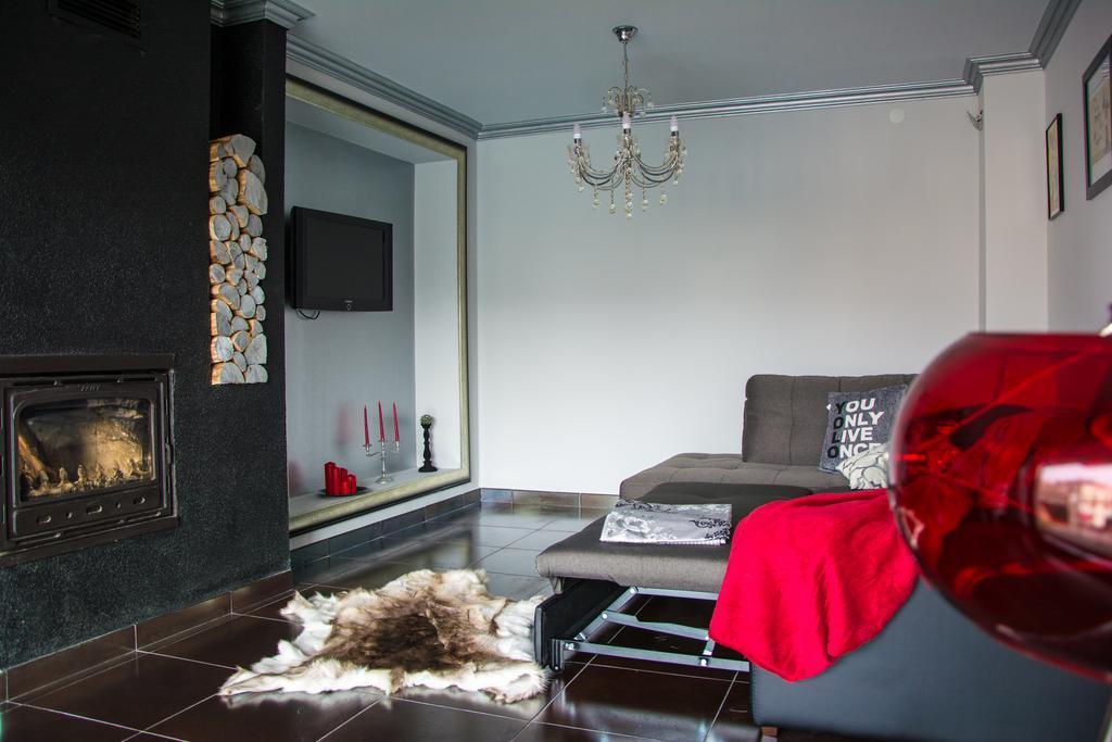 Silver Apartment Burgas Bagian luar foto