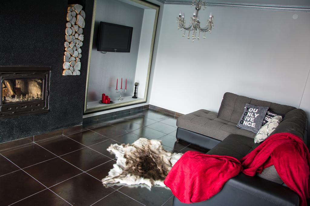 Silver Apartment Burgas Bagian luar foto